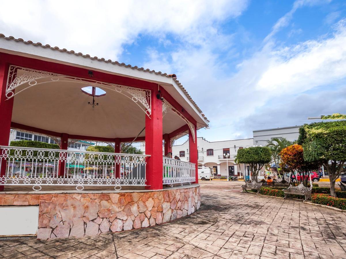 Hotel Las Brisas Catemaco Exteriör bild